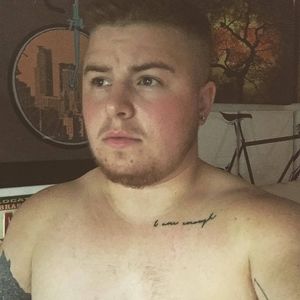 Meet your Posher, Maxwell